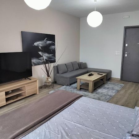 Luxurious 4Th Floor Apartment With Elevator アレクサンドルポリス エクステリア 写真